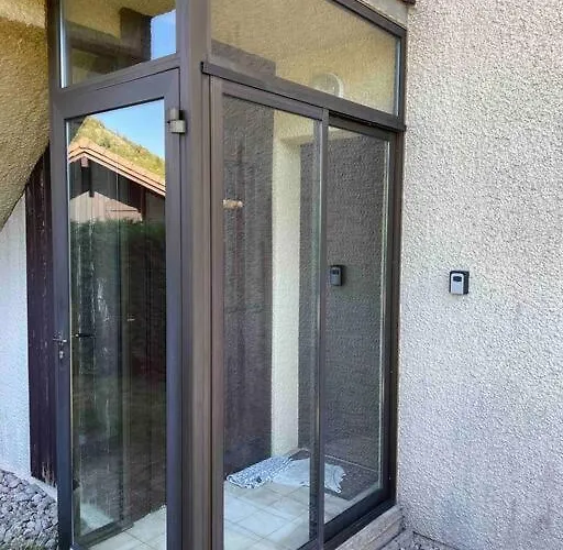 Cocon Des Chaumes * لابْريسْ